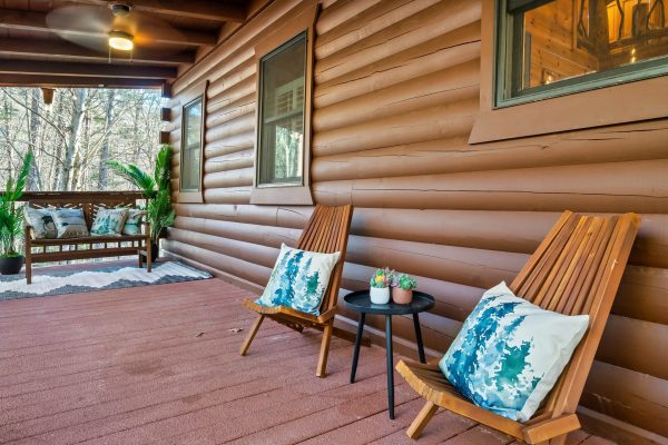Sit down to enjoy your coffee or listen to the sounds of nature on the front deck